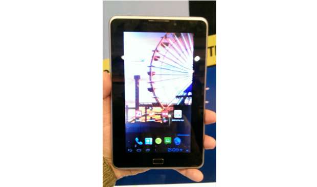 Hands on: HCL ME tab V1